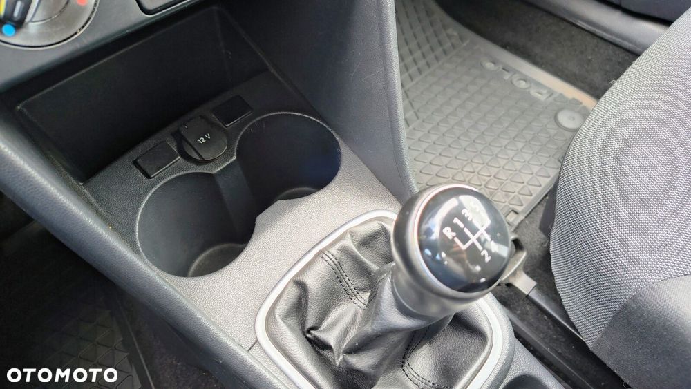 Volkswagen Polo - 17