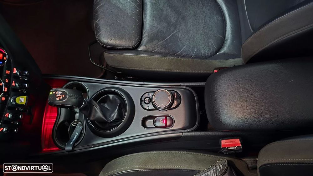 MINI Countryman Cooper SE ALL4 Auto - 55