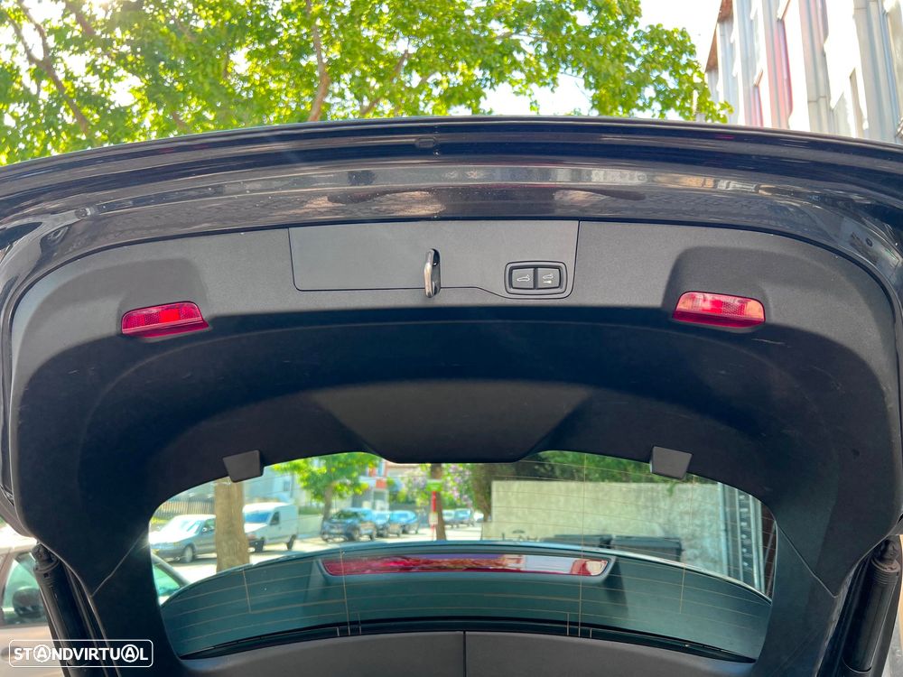 Porsche Taycan Sport Turismo Standard - 10