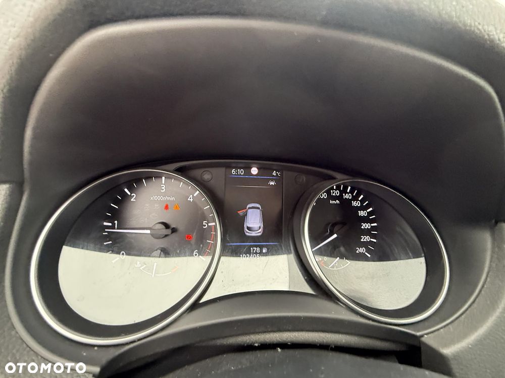 Nissan Qashqai 1.5 dCi N-WAY - 16