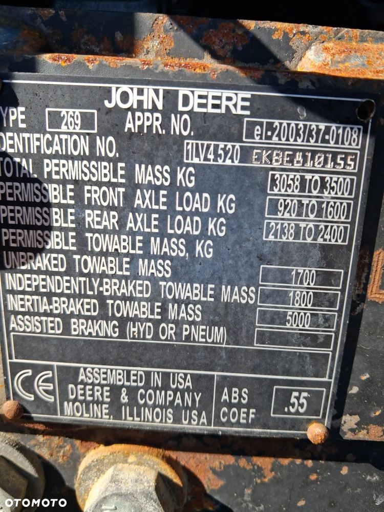 John Deere 4520 - 9