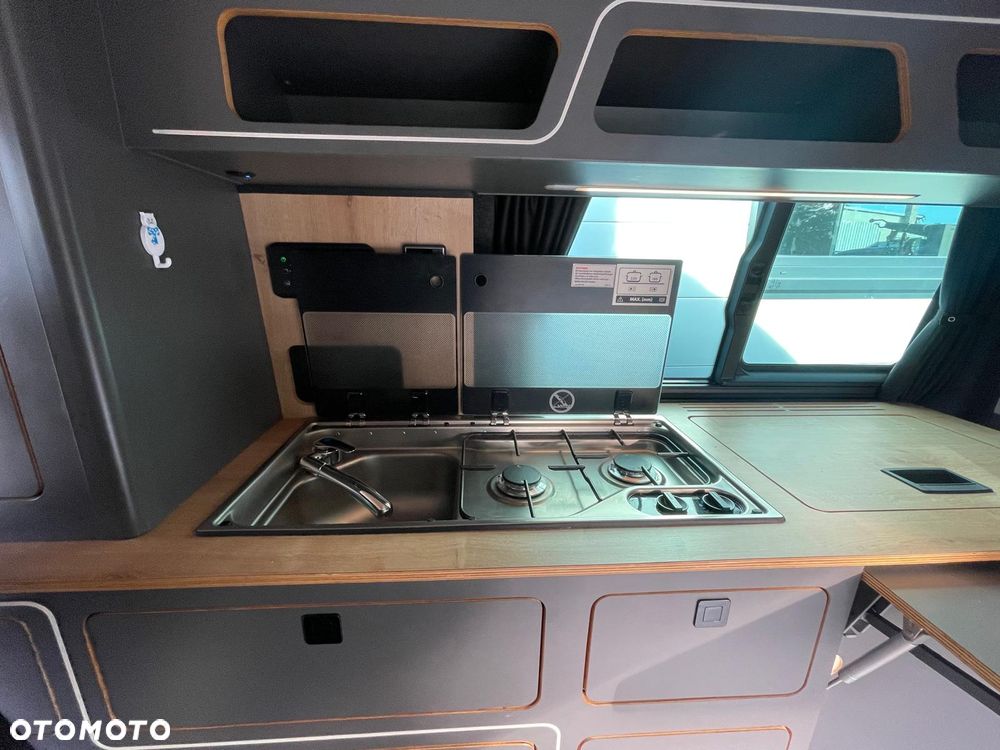 Volkswagen Transporter - 21
