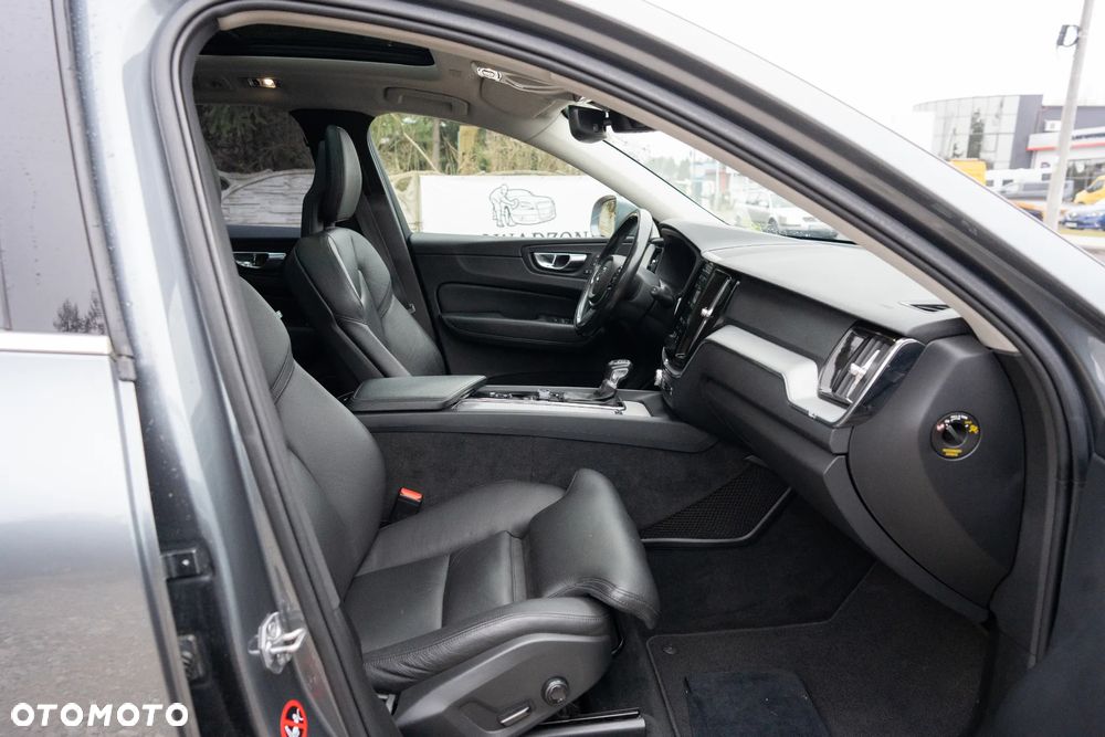 Volvo XC 60 D4 AWD Geartronic Inscription - 12