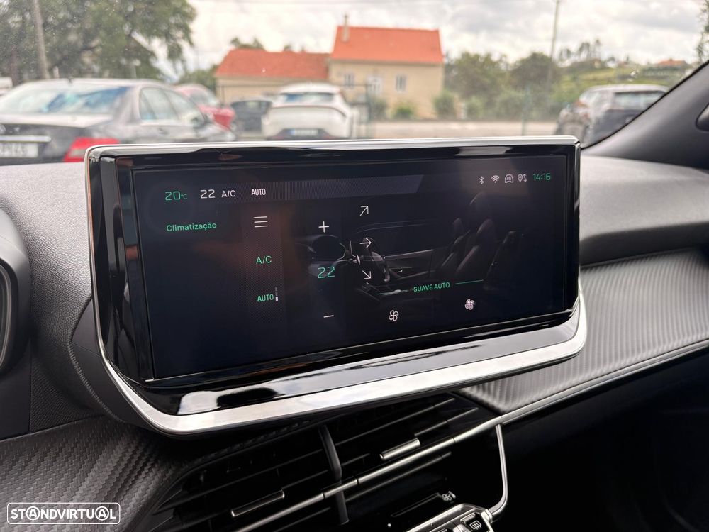 Peugeot 2008 PureTech 100 Allure - 16