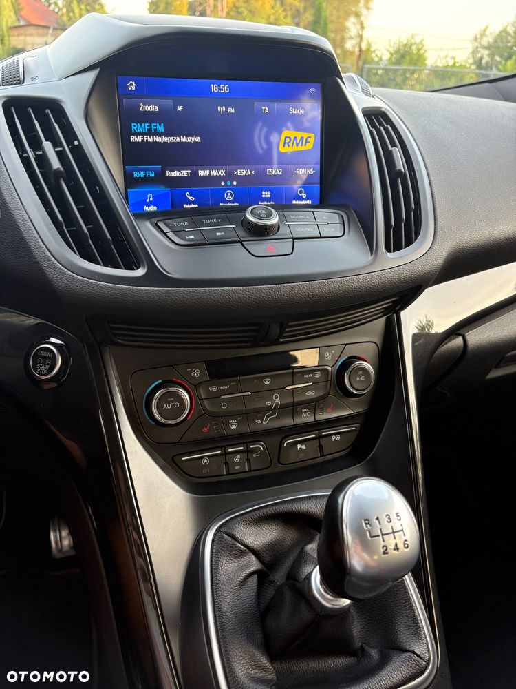 Ford Kuga 2.0 TDCi FWD ST-Line - 13