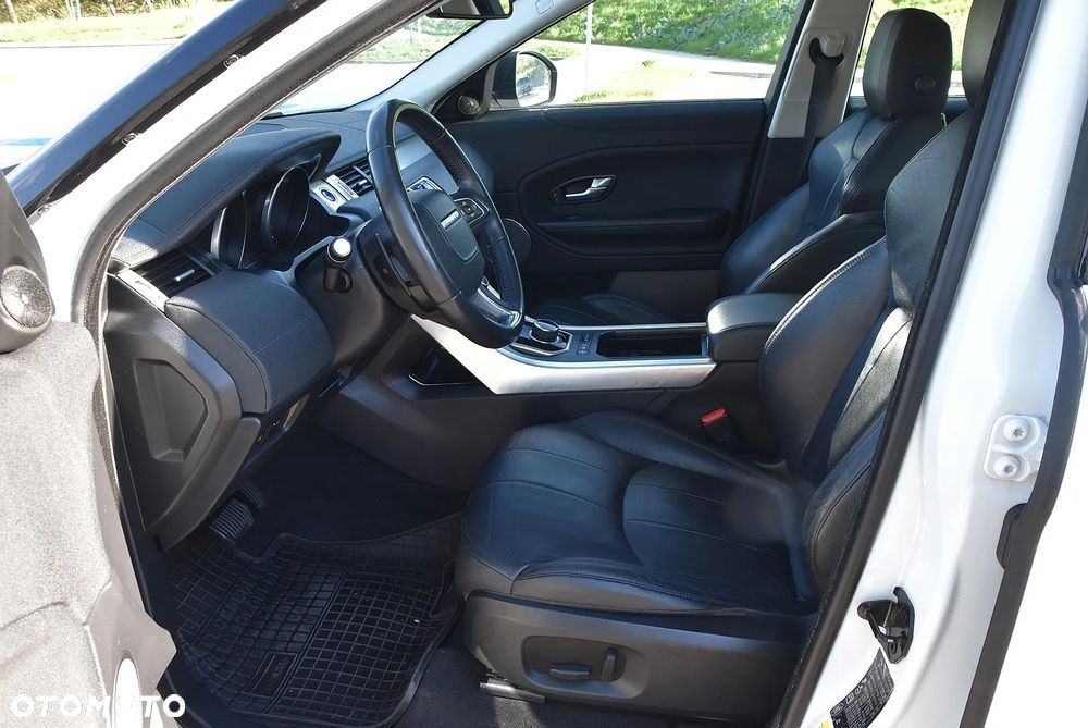 Land Rover Range Rover Evoque - 24