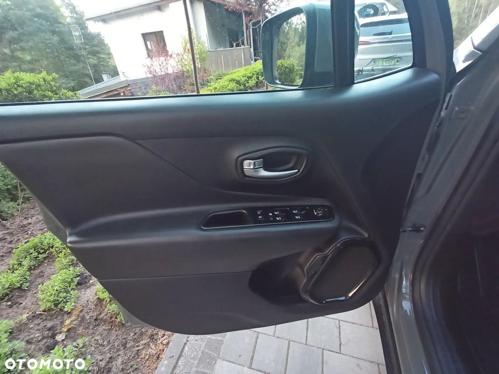 Jeep Renegade 1.0 T-GDI Limited - 17