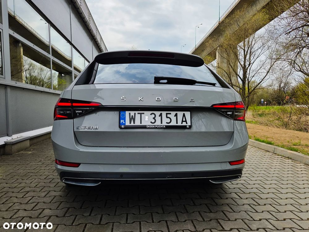 Skoda Superb 2.0 TDI SCR Sportline DSG - 37