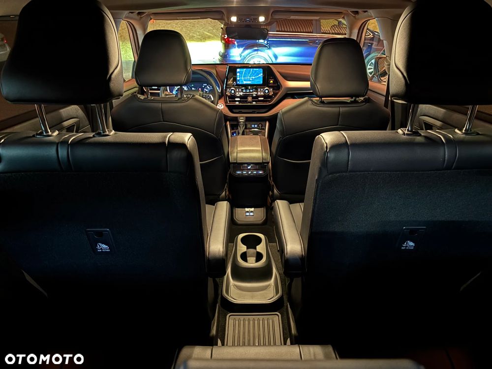 Toyota Highlander 2.5 Hybrid Executive - 11