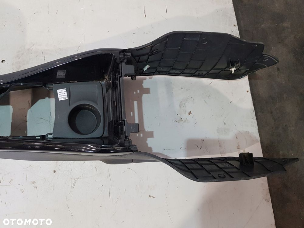tunel środkowy 969100026r renault megane iii lift 12r eu kombi - 12