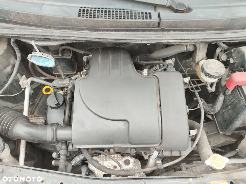 Daihatsu Sirion - 21