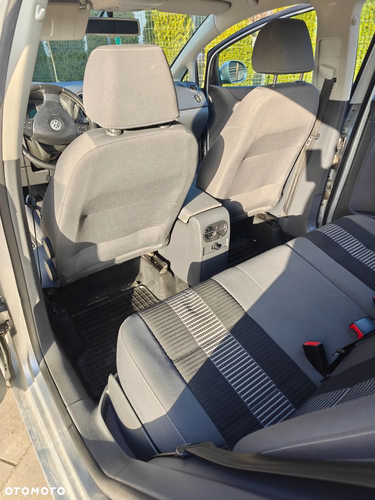 Volkswagen Golf Plus 1.9 TDI DPF United - 16