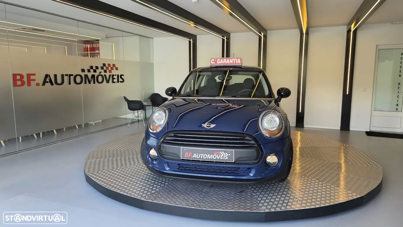 MINI 3 Portas One D - 10