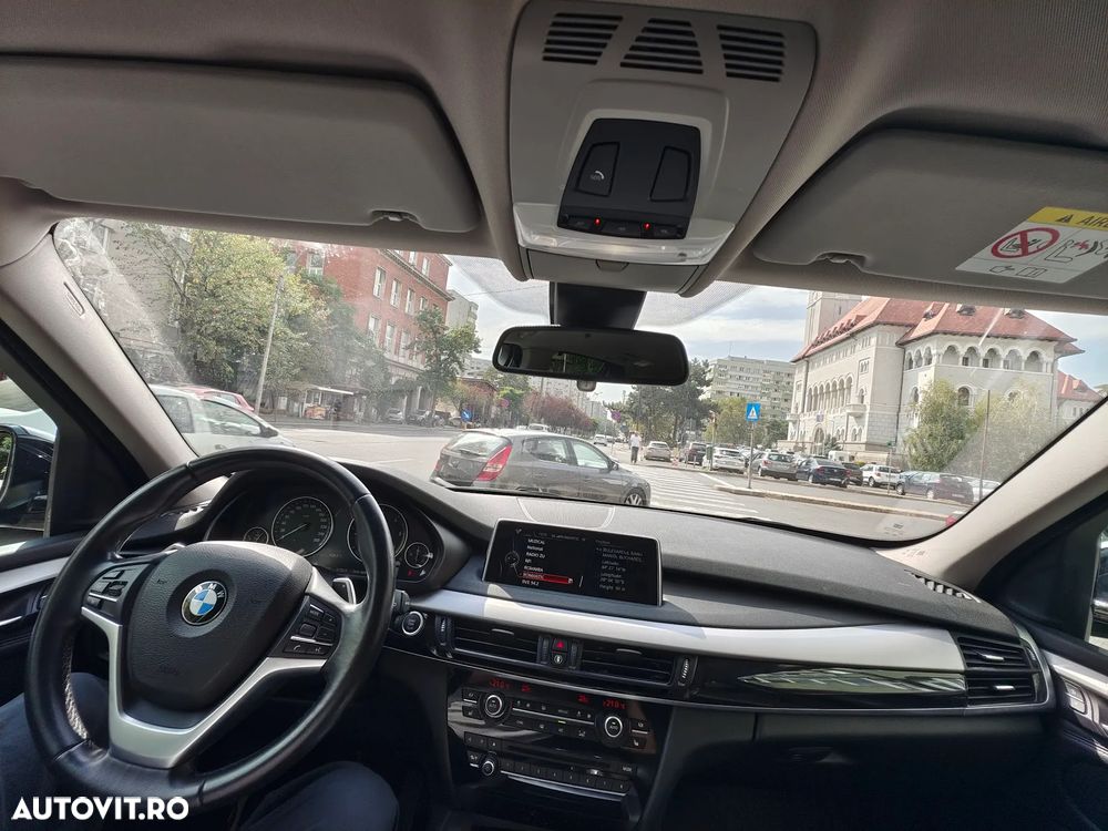 BMW X5 xDrive30d - 16