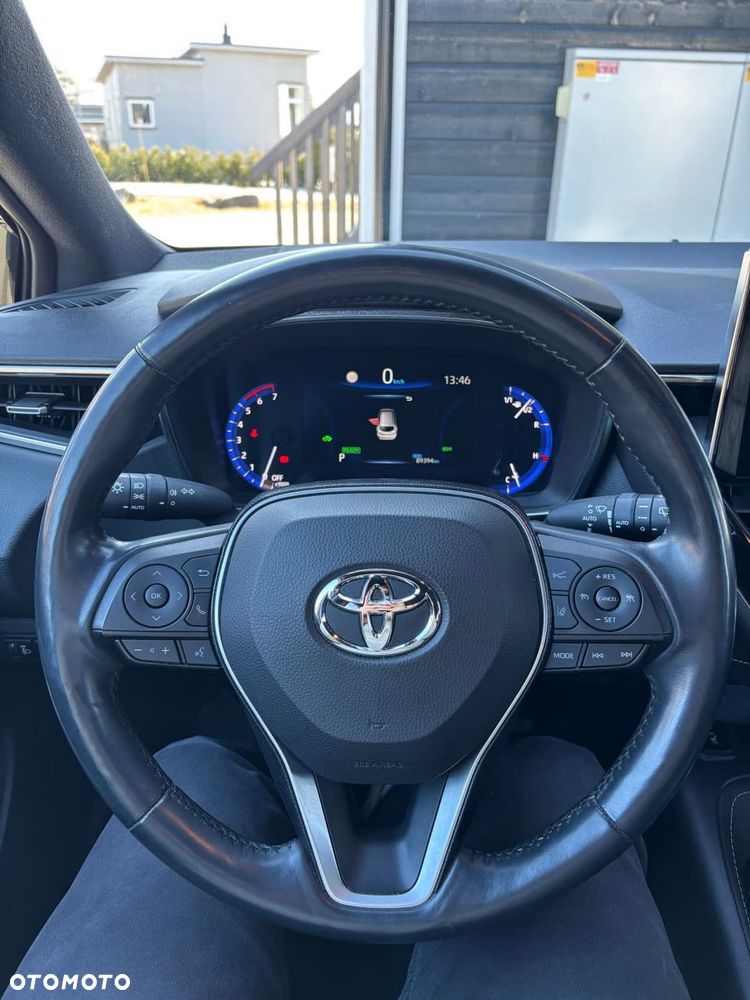 Toyota Corolla 1.8 Business Edition - 14
