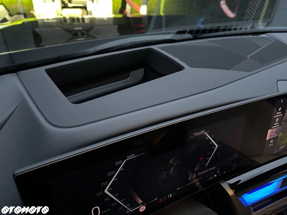 BMW Seria 5 520d xDrive mHEV M Sport - 32