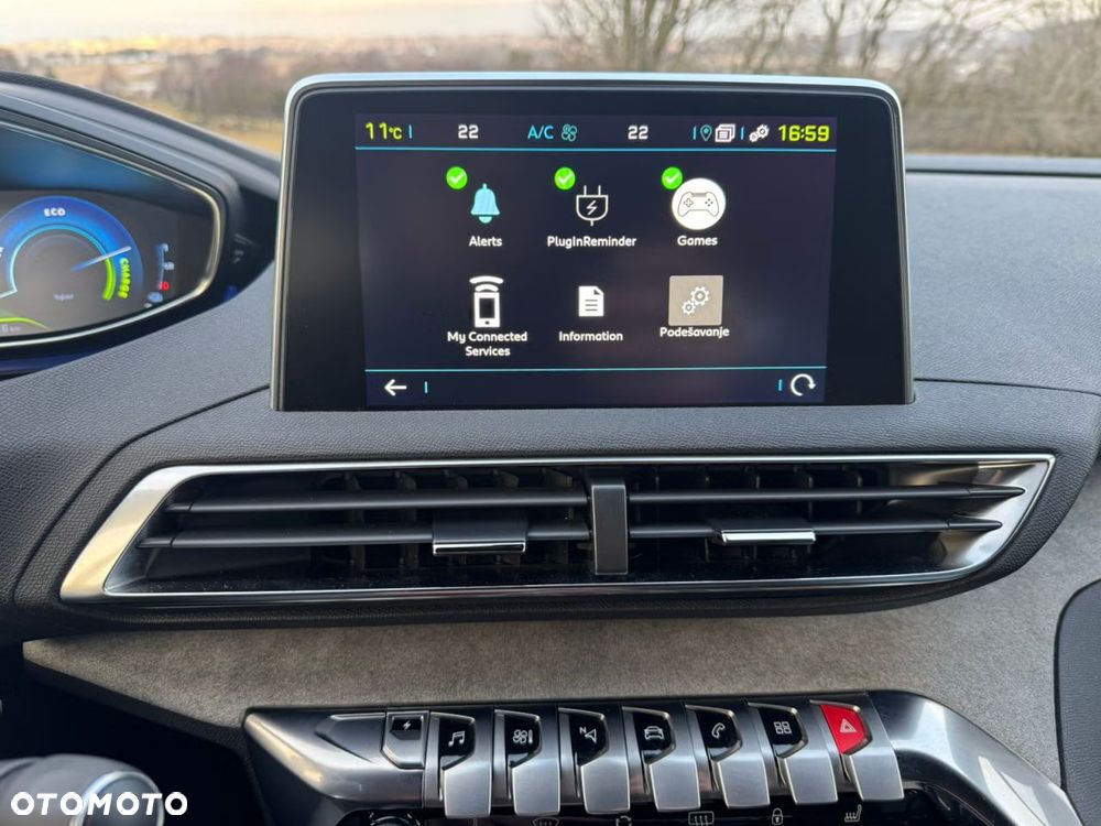 Peugeot 3008 1.6 PureTech HYbrid4 GT Line S&S EAT8 - 25