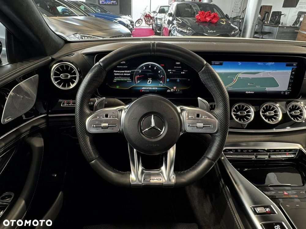 Mercedes-Benz AMG GT - 22
