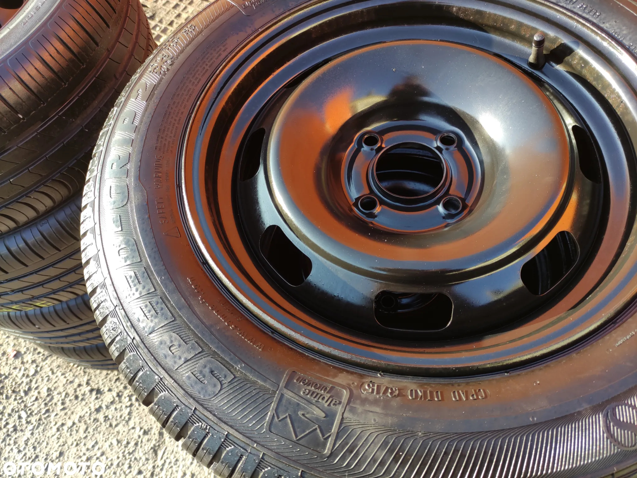 4x108 Felgi Stalowe Stal 15 Koła Zimowe Zima CITROEN C4 C-elysee C3 Picasso Xsara PEUGEOT 207 / 208 / 301 / 307 Legnica ALU-RAD 185/65 7,5mm - 5