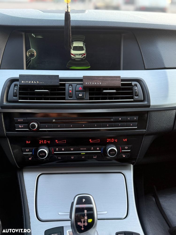 BMW Seria 5 525d Aut. - 8