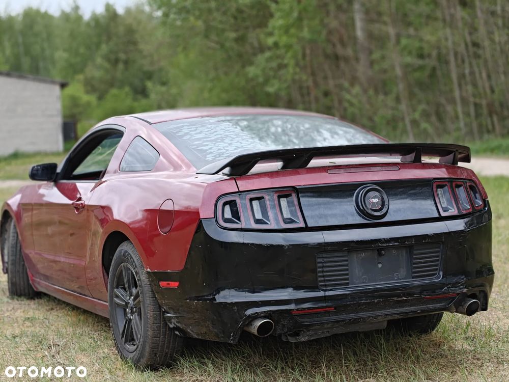 Ford Mustang 3.7 V6 Premium - 4