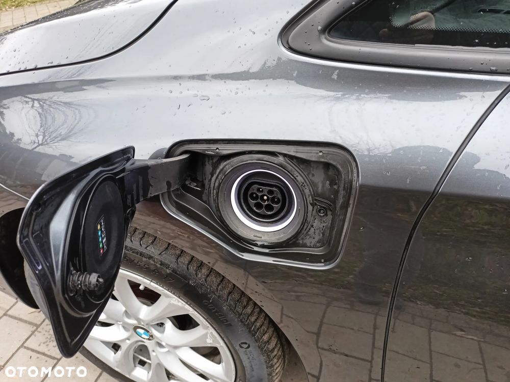 BMW Seria 2 225xe iPerformance - 21