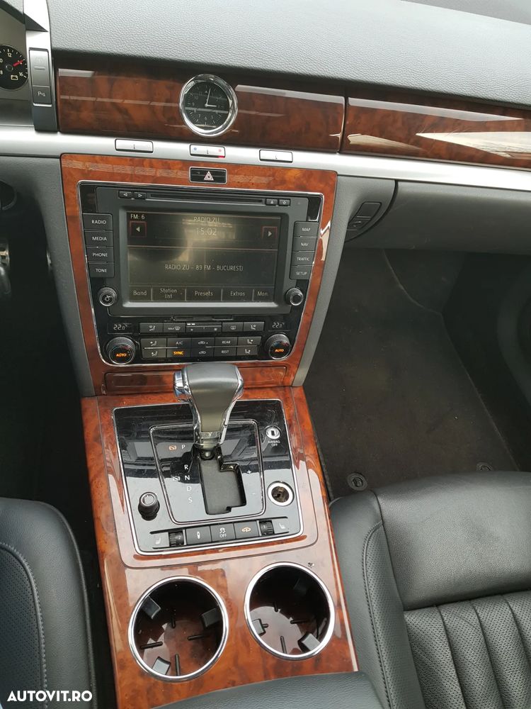 Volkswagen Phaeton 3.0 V6 TDI DPF 4MOTION langer Radstand Aut (5 Sitzer) - 2