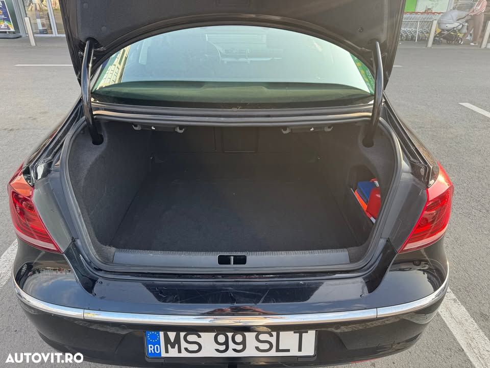 Volkswagen Passat CC 2.0 TDI DSG - 11