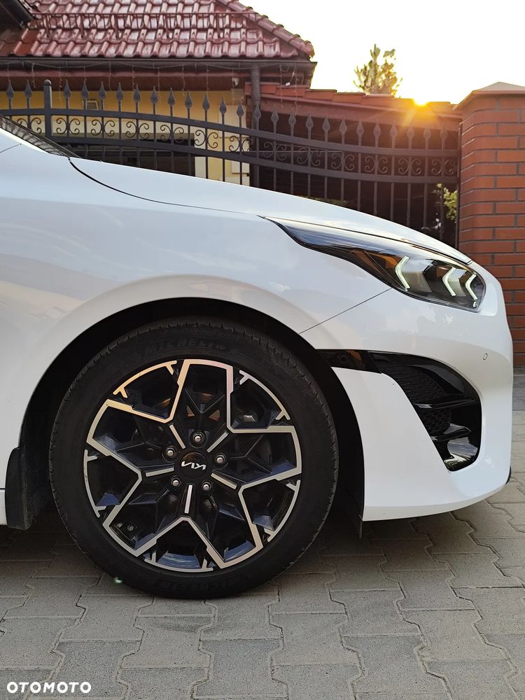 Kia ProCeed 1.5 T-GDI GT Line DCT - 32