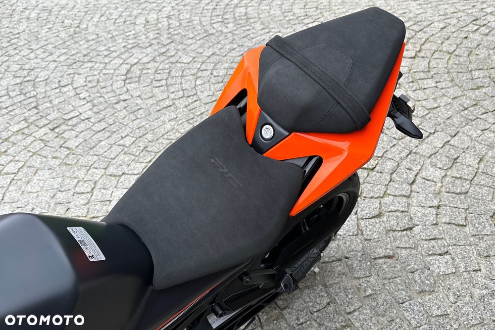 KTM RC 125 - 14