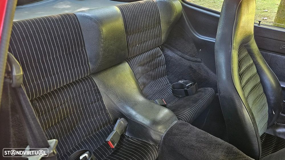 Porsche 924 - 11