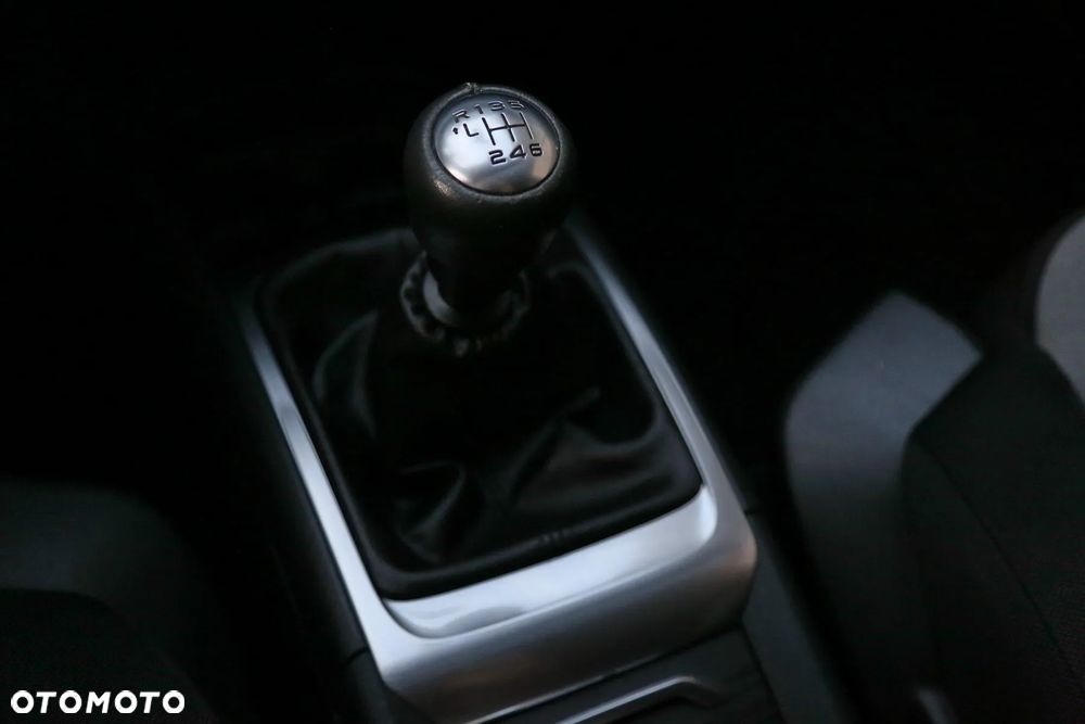 Citroën C4 Picasso e-HDi 115 Intensive - 27