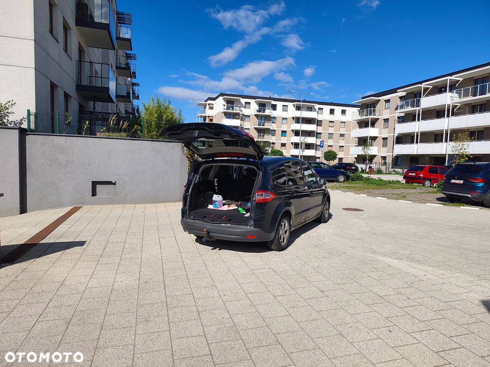 Ford S-Max 2.0 TDCi Trend - 12