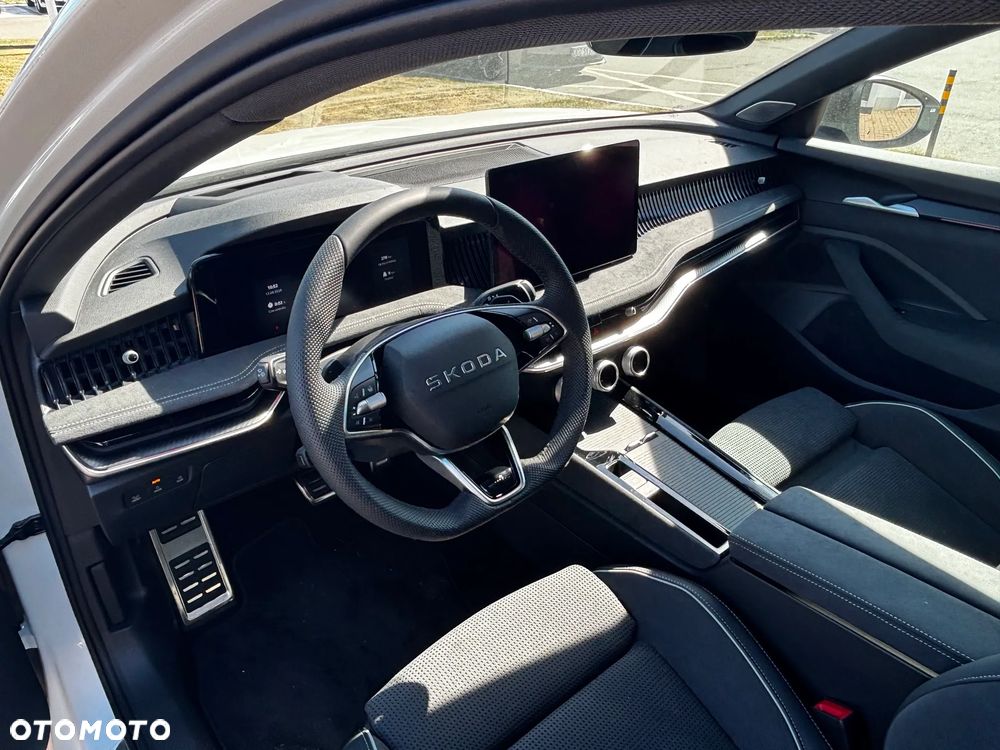 Skoda Superb 1.5 TSI Plug-in Hybrid Sportline DSG - 12