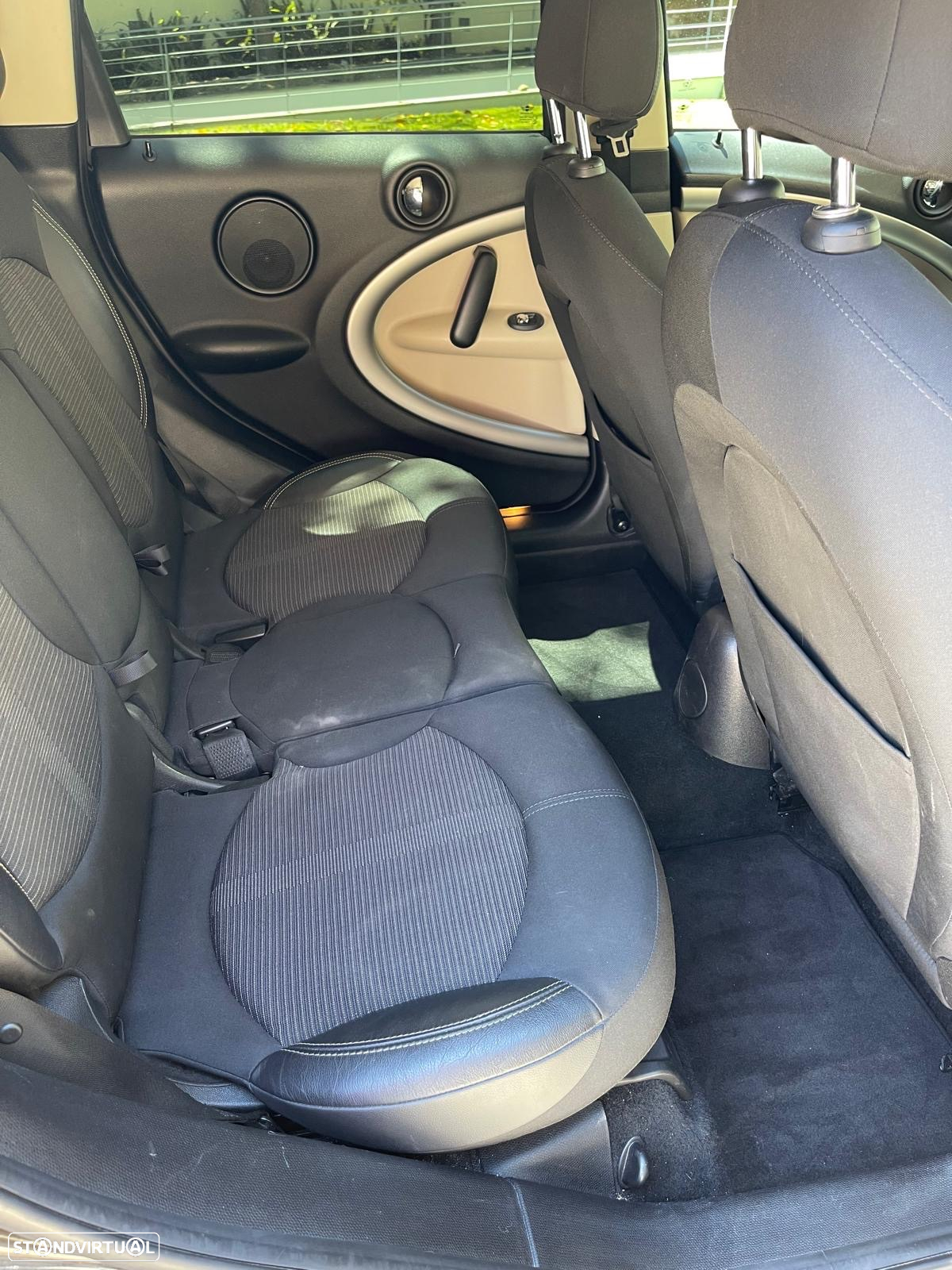 MINI Countryman Cooper D - 11