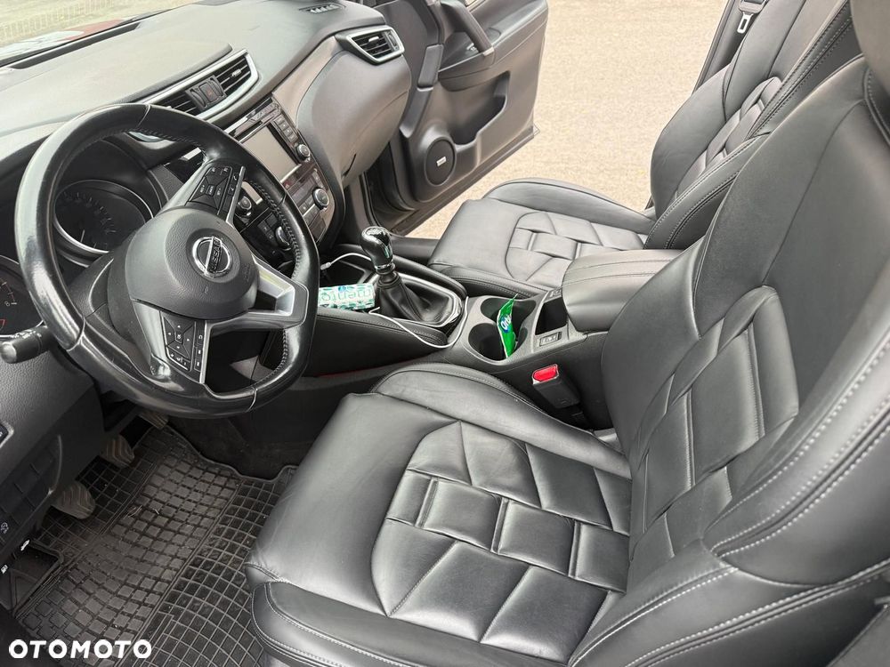 Nissan Qashqai - 11
