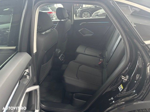 Audi Q3 Sportback 1.5 35 TFSI S tronic Basic - 8