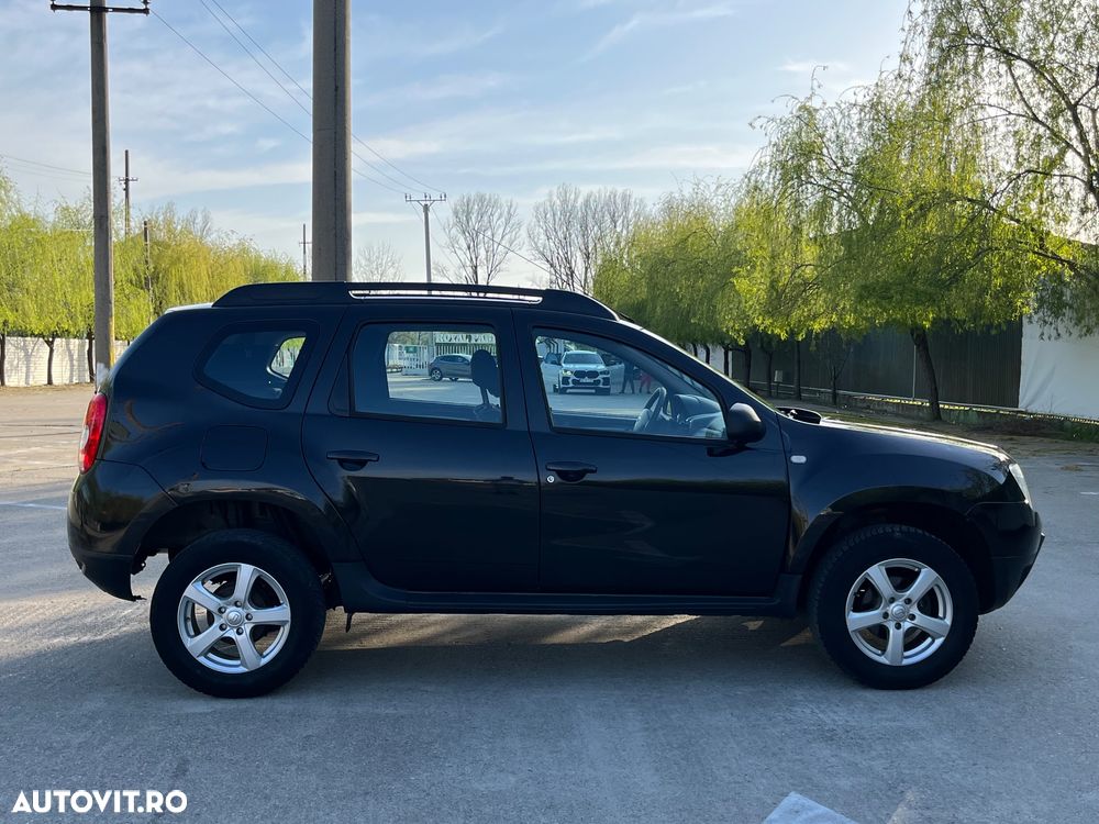 Dacia Duster 1.6 16V 105 4x2 Laureate - 4