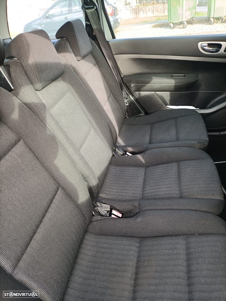 Peugeot 807 2.0 HDi Navteq - 6