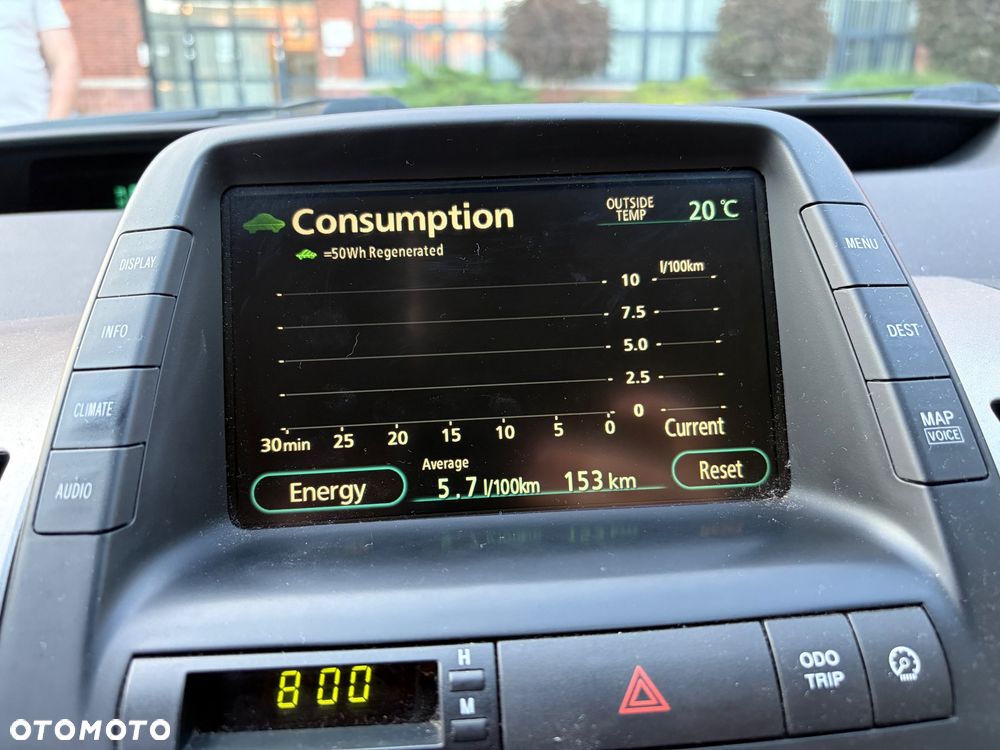 Toyota Prius (Hybrid) Sol - 22