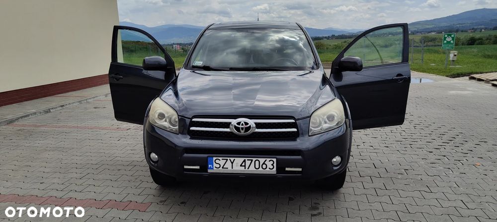 Toyota RAV4 2.2 D-4D Sol 180 - 8