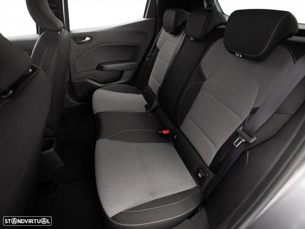 Renault Clio 1.0 TCe Evolution - 10