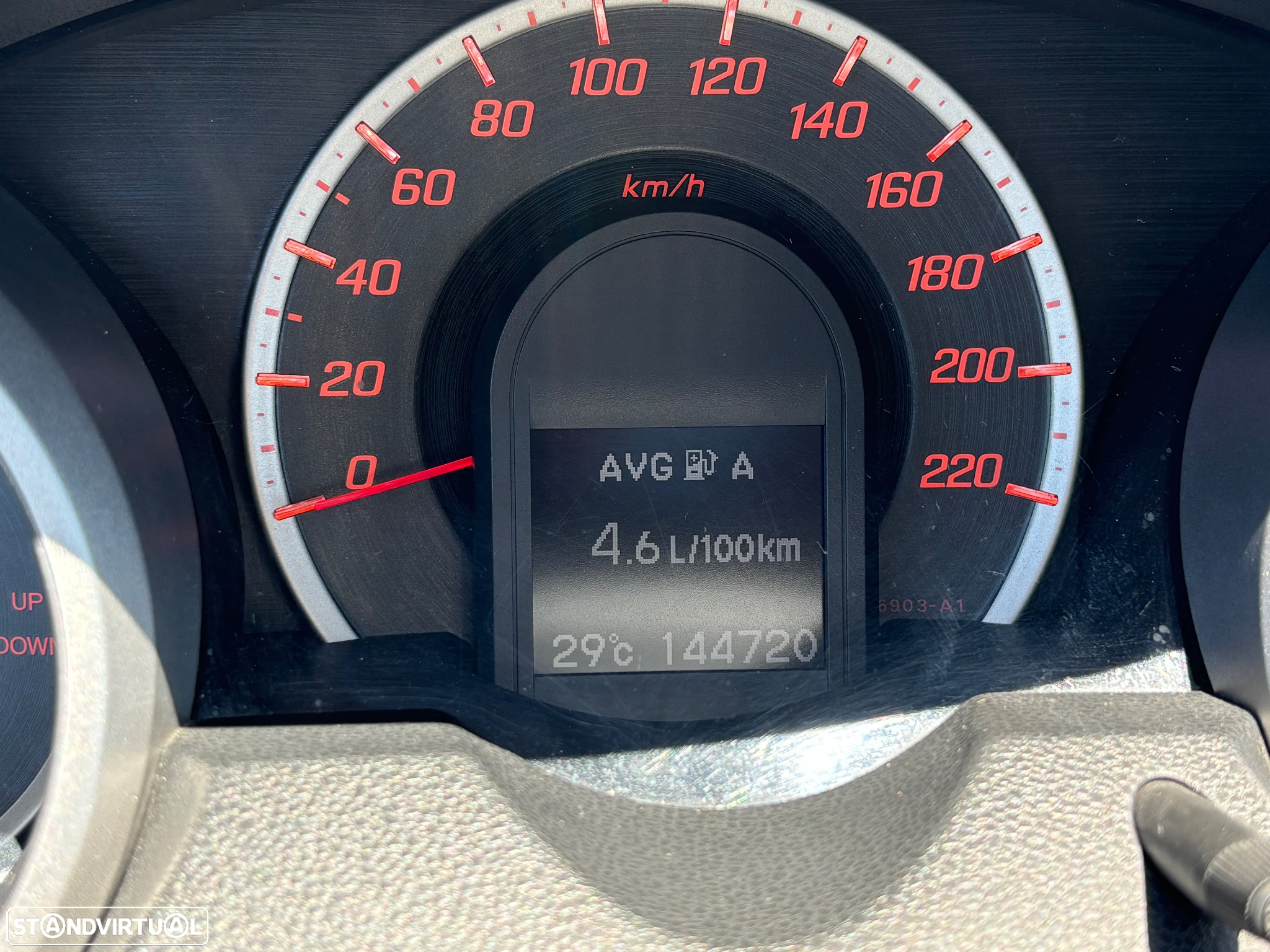Honda Jazz 1.4 i-VTEC Exclusive - 6