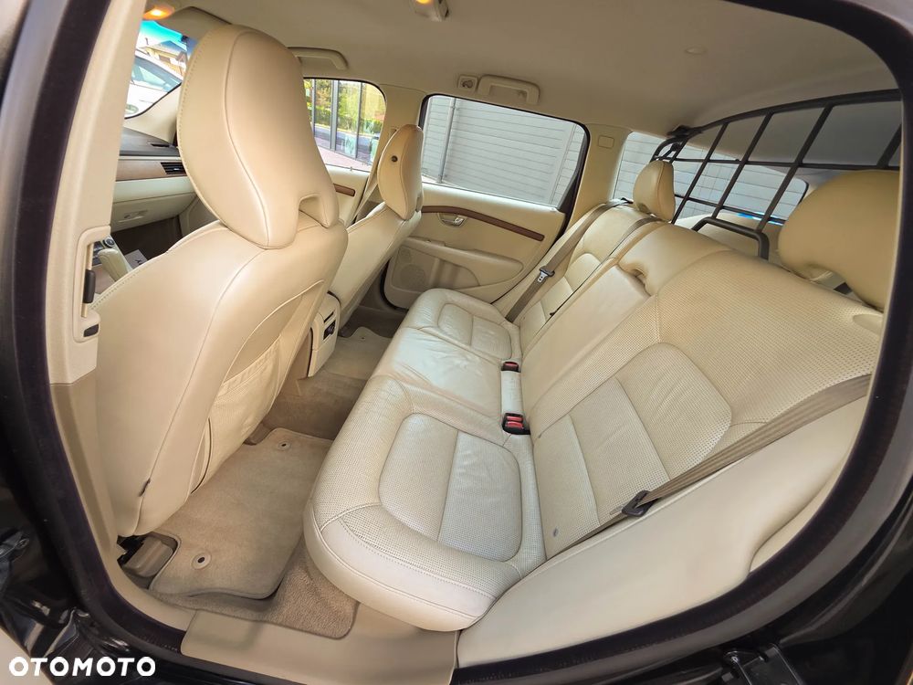 Volvo V70 - 10
