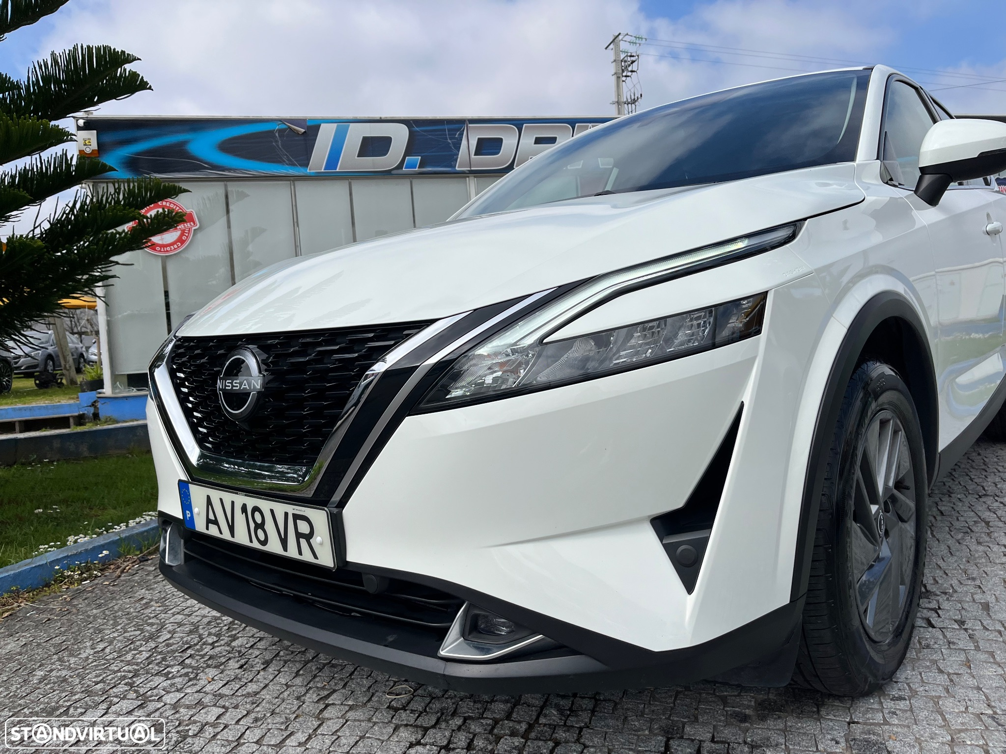 Nissan Qashqai 1.3 DIG-T N-Connecta LED - 15