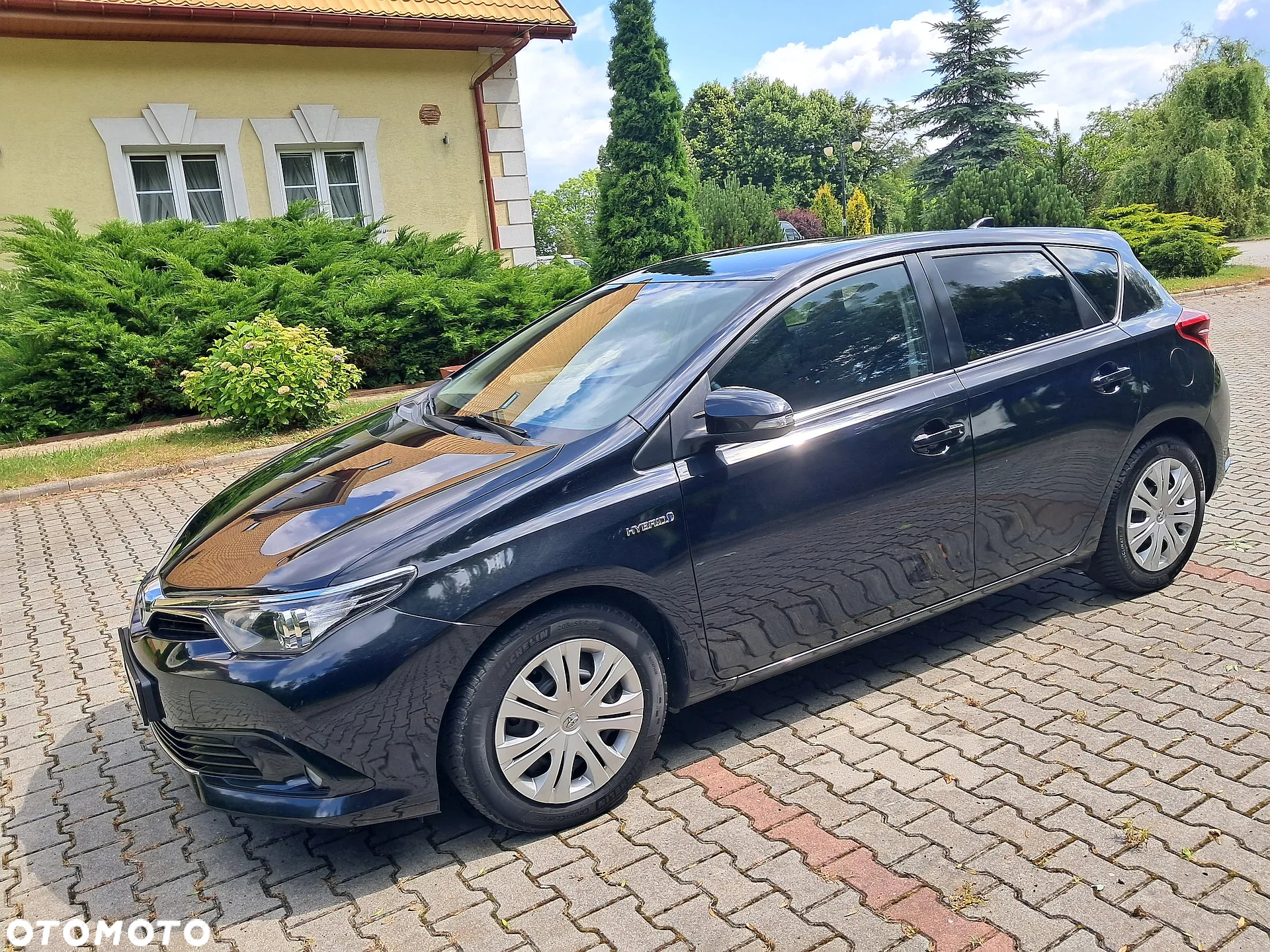 Toyota Auris - 2