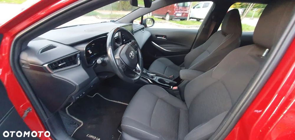 Toyota Corolla 1.8 Hybrid Comfort - 8