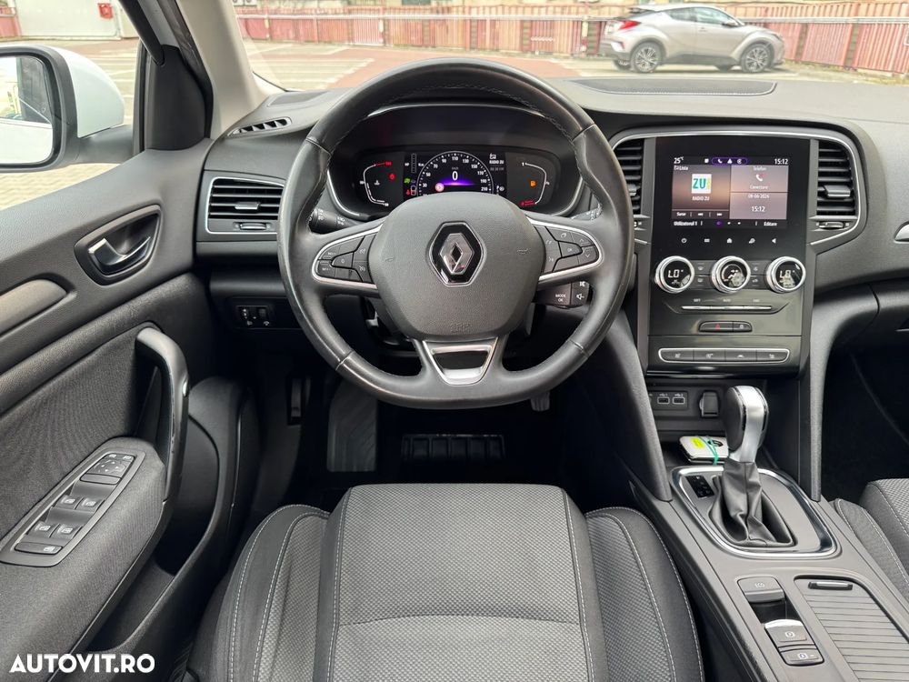 RENAULT Megane 2023 — imagine 11