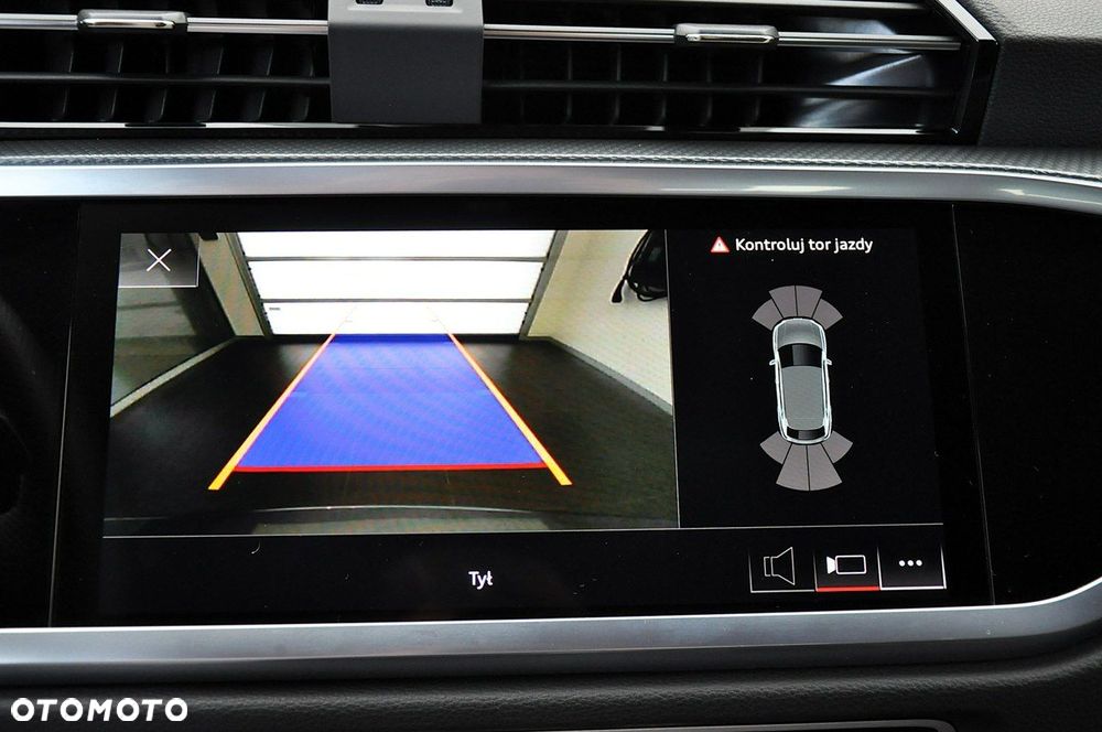 Audi Q3 Sportback - 33