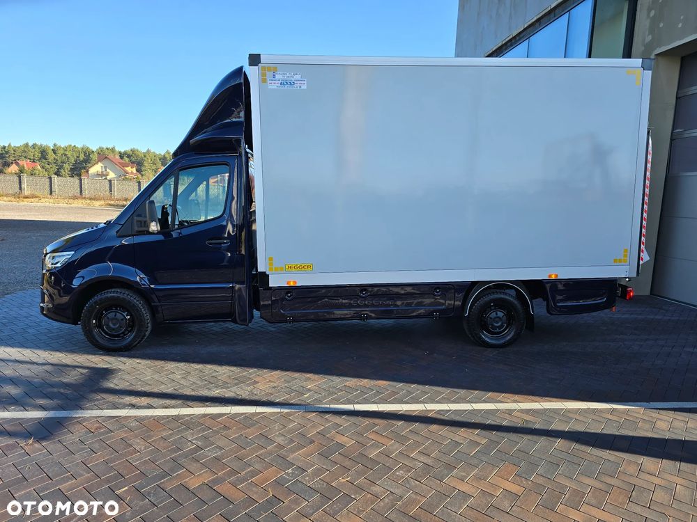 Mercedes-Benz SPRINTER 319 3.0 CDI KONTENER 4,28cmDługi 2,29cmSzero 2,24cmWysok + WINDA 750Kg 42Tyś km SERWIS DO OSTATNIEGO Km ASO MERCEDES-BENZ SALON PL STAN NOWY NOWY NOWY FABRYCZNA GWARANCJA - 12